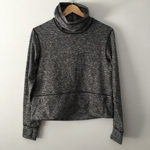 Lululemon ready to rulu pullover sz 2